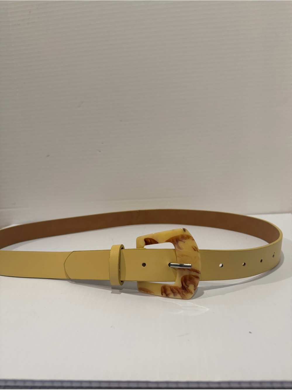 Women’s Belt Summer Yellow Faux Tortoise Shell Buckle XXL 50” Target Brand Mint